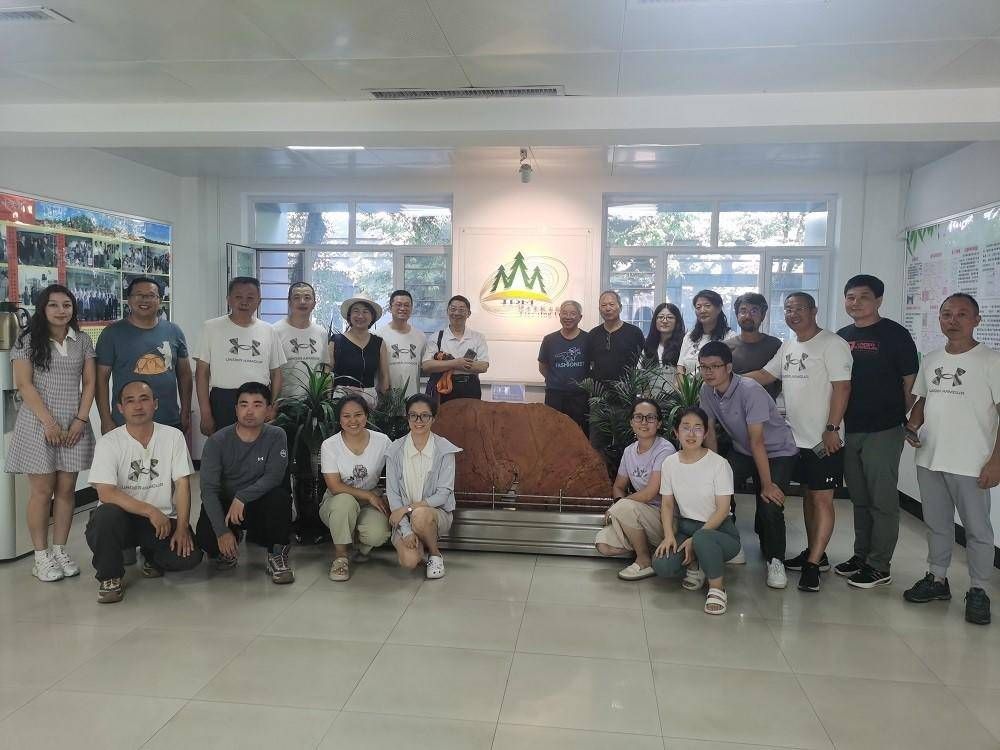 中秋佳节，狮球唛油品成汕尾市民心意之选