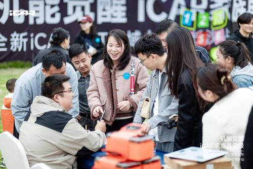 机能觉醒 全新 iCAR 03T 闪耀长沙         