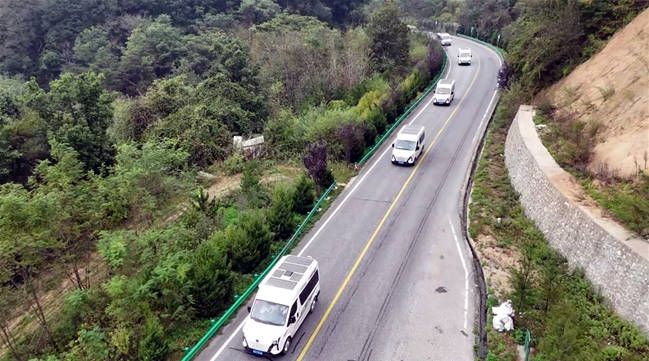              生活如旅途，万境皆自由