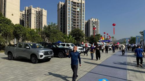 2024年广西汽车旅游大会暨一键游广西快乐新体验活动在梧州开幕