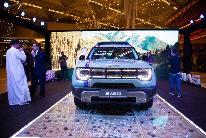 全新BJ40魔核电驱版开启预售，北京汽车越野×新能源布局兵马到位