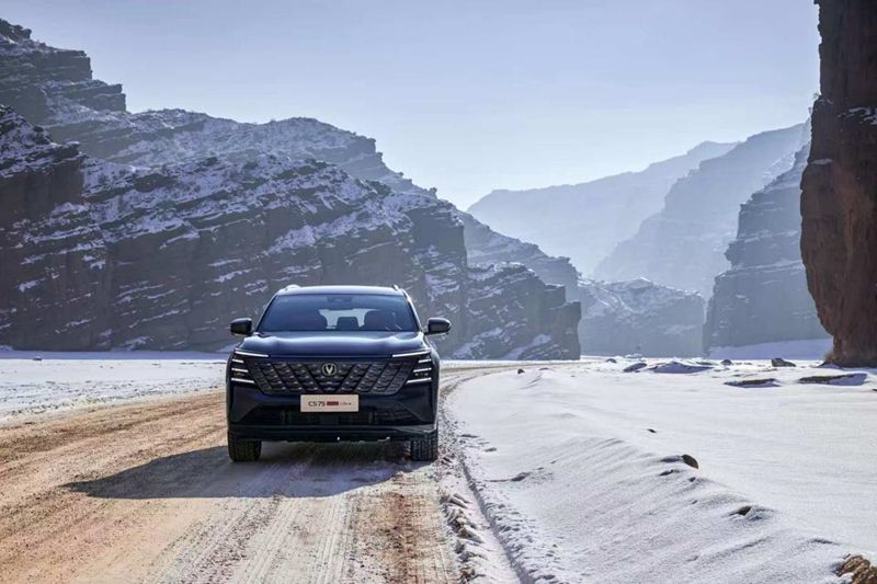 2.0T标杆SUV来了 第四代CS75PLUS Ultra哈尔滨发布