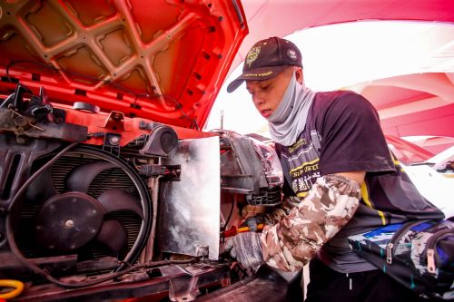 V6火炮斩获环塔拉力赛T2.1量产燃油组六冠王 盲订现已火热开启 