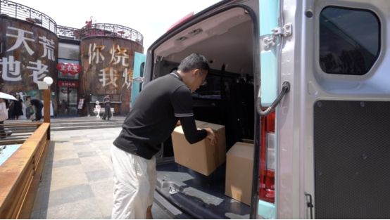 福田卡文乐福明窗畅行版一镜出色云端品鉴乐福行郑州