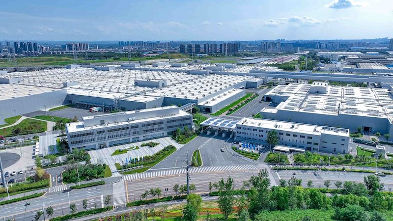 华晨宝马大东工厂突破 350 万辆 助力BMW 5系驶入驾趣新时代