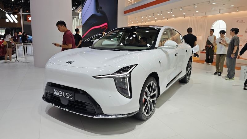 智己LS6成都车展亮相 预售订单破4.8万台