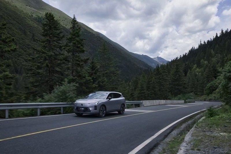 沃尔沃XC70回归，沃尔沃销量表现背后的新能源豪华SUV新机遇