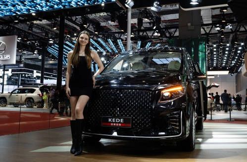 克蒂携尊享座驾丨启幕RA奢华出行新境   