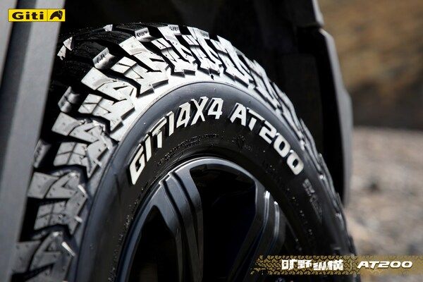 佳通越野AT200亮相阿拉善，以科技力征服旷野之路