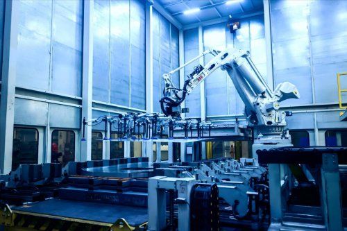 十万辆里程碑见证！2026 款金刚炮焕新上市 赋能千行百业奋斗者