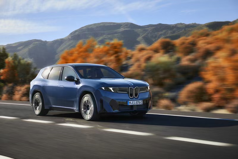 宝马加入“开源创新发展推进中心”，智能出行体验迎来新升级