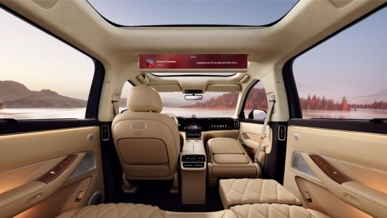 以智慧科技解锁全能实力,问界M8让“新豪华”体验一步到位