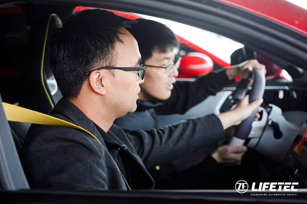 科技赋能未来出行:ZF LIFETEC亮相2025采埃孚亚太创新日