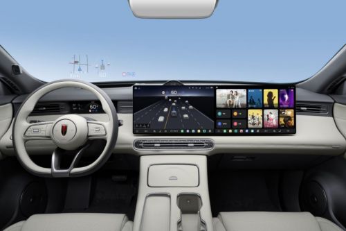  适合家用的suv推荐， 红旗HS6 智驾凭啥碾压同级？