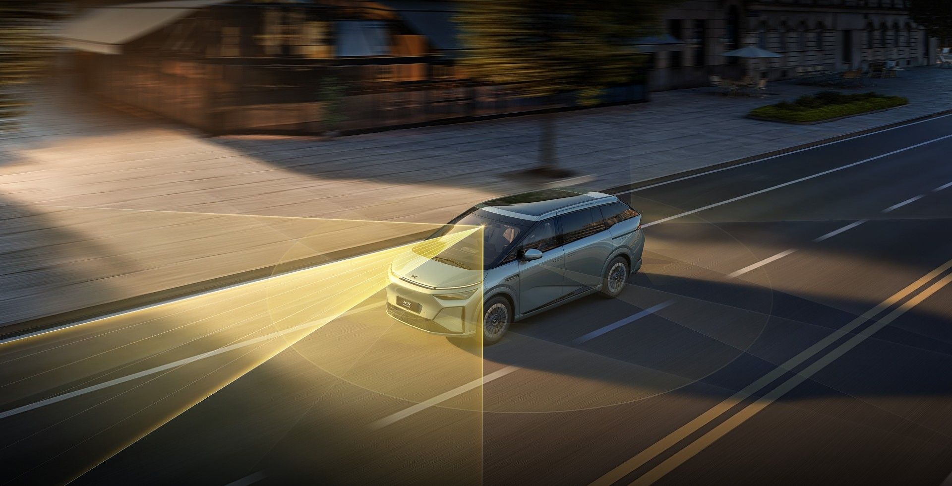 2025广州车展：小鹏X9超级增程售30.98万起