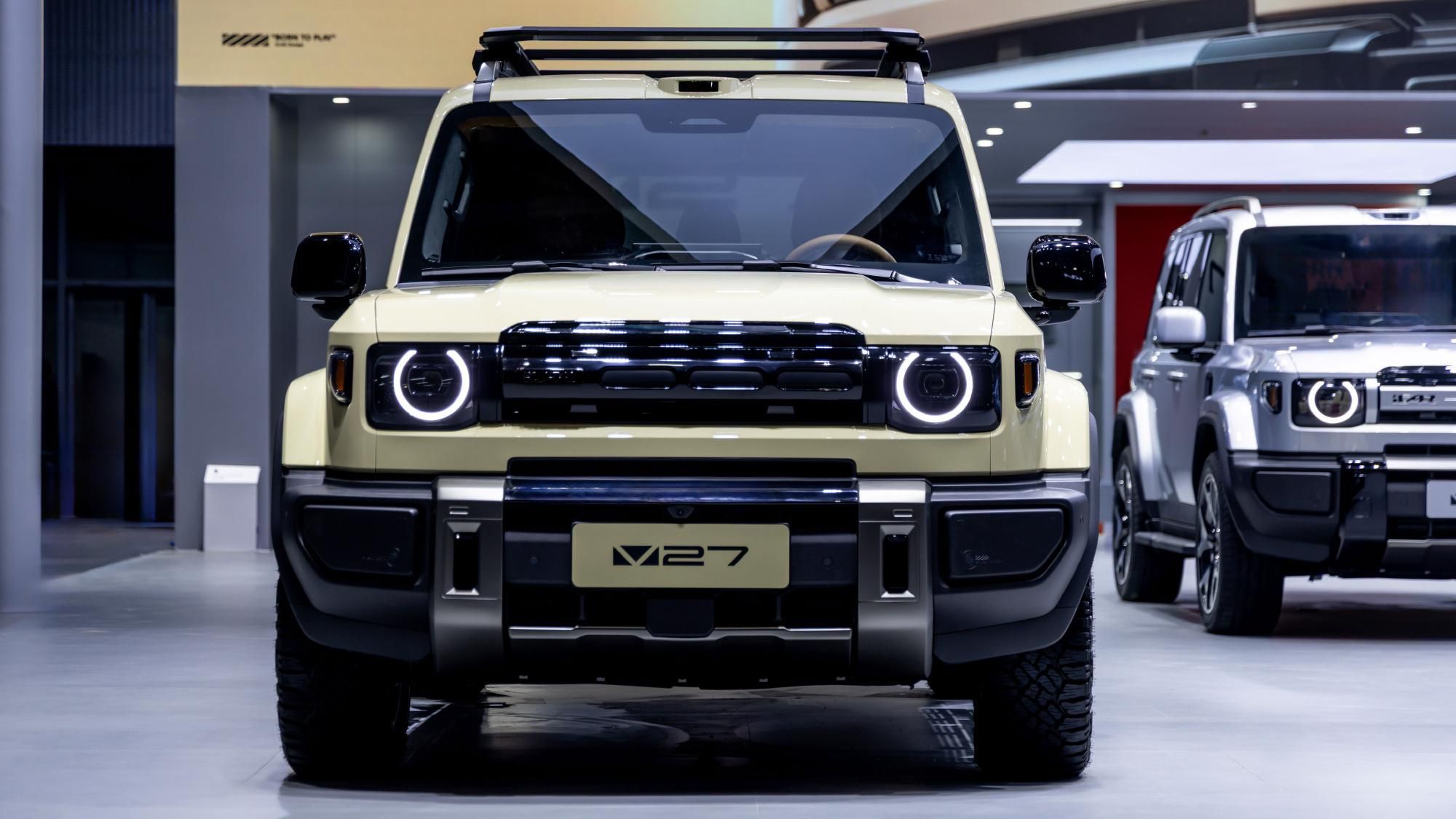 2025广州车展：搭载增程动力 iCAR V27首发亮相