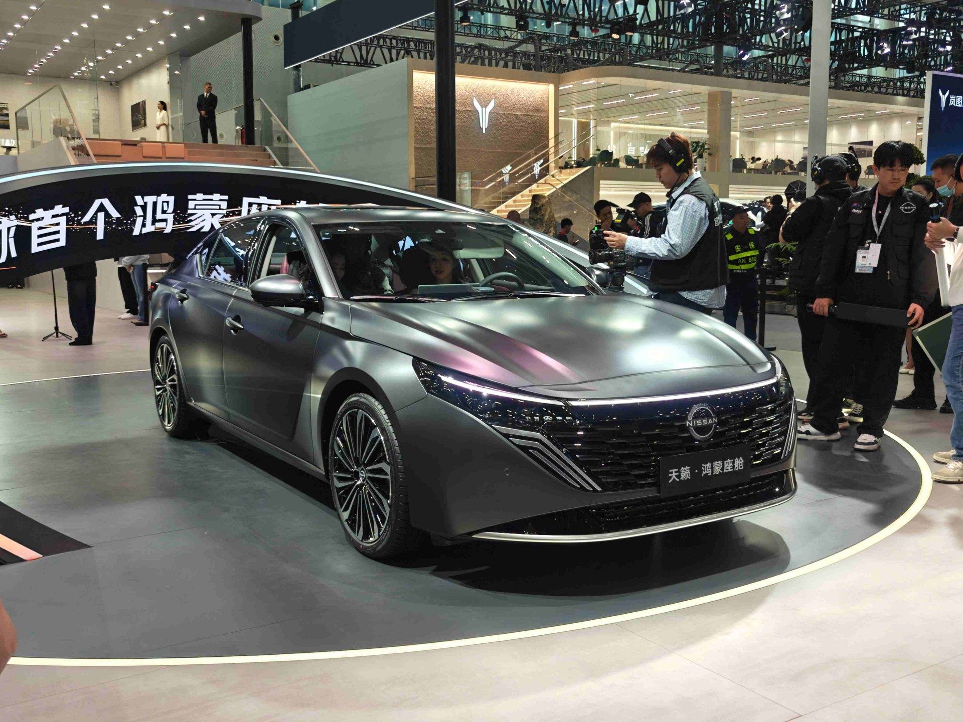 2025廣州車展：日產天籟·鴻蒙座艙售12.99萬起