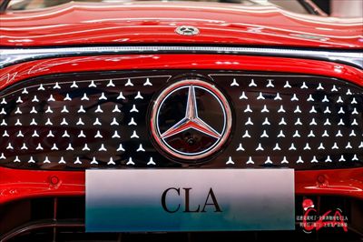 全新梅赛德斯-奔驰纯电CLA登陆厦门     