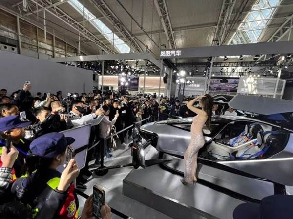 【玩游戏“锤”现金】下周五#2025烟台冬季惠民车展 即将开展