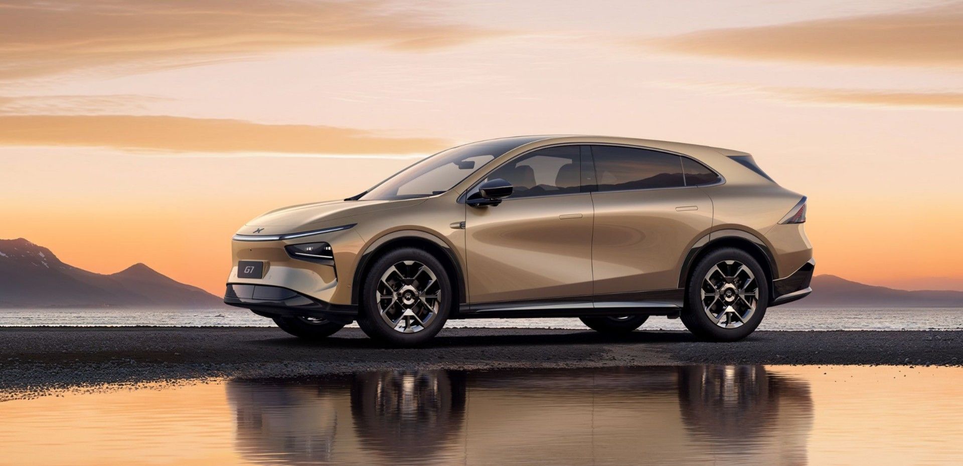 小鹏汽车11月交付新车36,728台 今年累计交付量超39万台