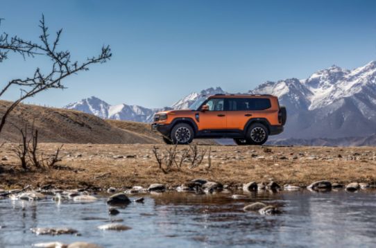 国产豪华越野SUV,纵横G700和坦克500谁是你心中的梦想座驾