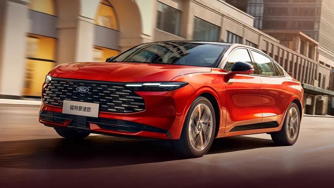 福特新蒙迪欧上市 售价14.98万起/推6款车型