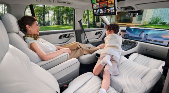  告别“第三排小板凳”：2025最适合全家出行的中大型混动SUV推荐