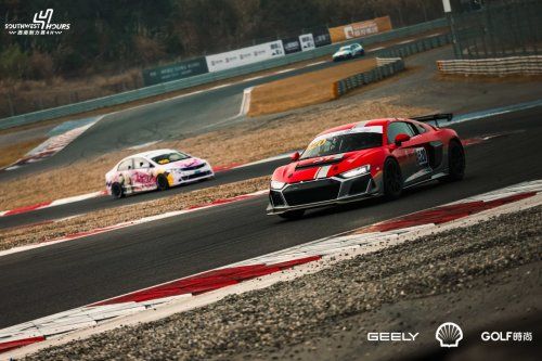 引擎轰鸣，人潮涌动！2025天府极速嘉年华盛大启幕