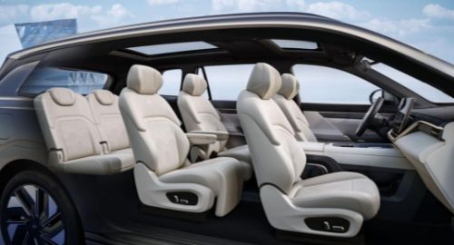 高品质家庭移动守护 大六座新能源SUV的空间承载与质感赋能机制