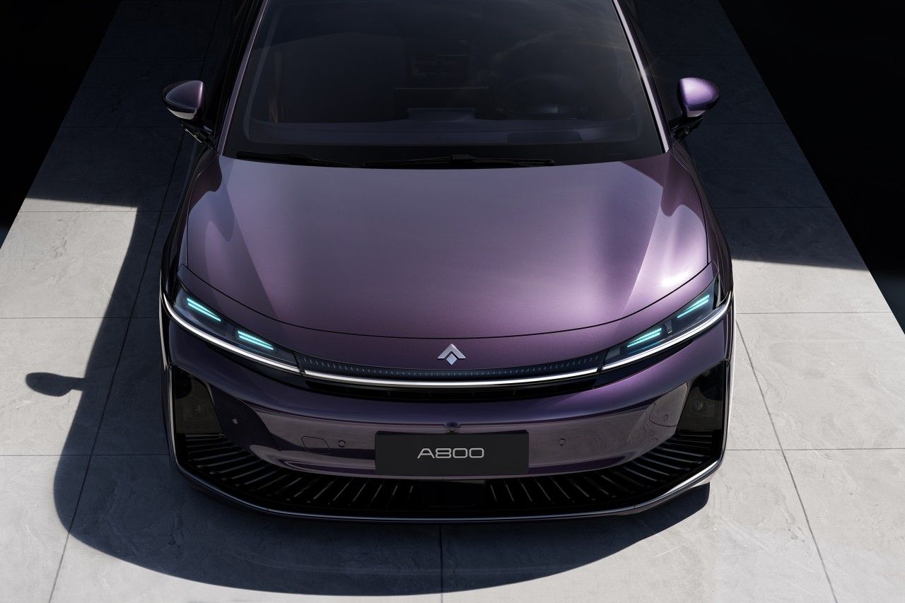 广汽集团与华为终端签约，深化鸿蒙生态与AI技术合作