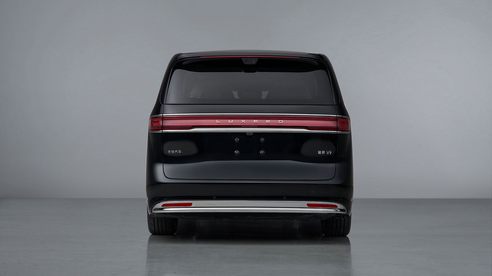 鸿蒙智行首款MPV智界V9申报信息公布 将于春季正式推出