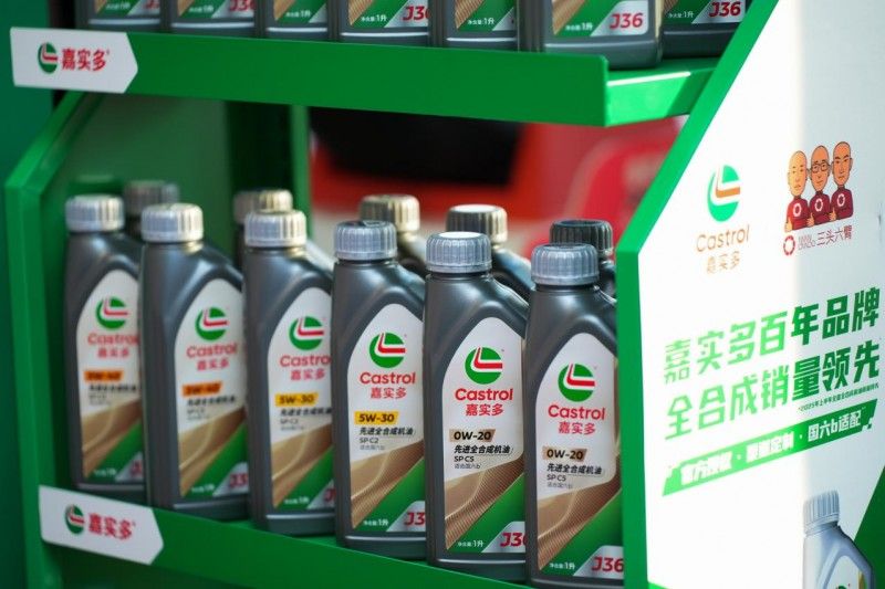 三头六臂与嘉实多强强联手，渠道定制J36系列重磅发布 