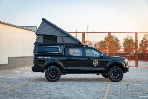 享乘用车同等路权、报废、年检政策 山海炮Hi4-T旅居车集中交付