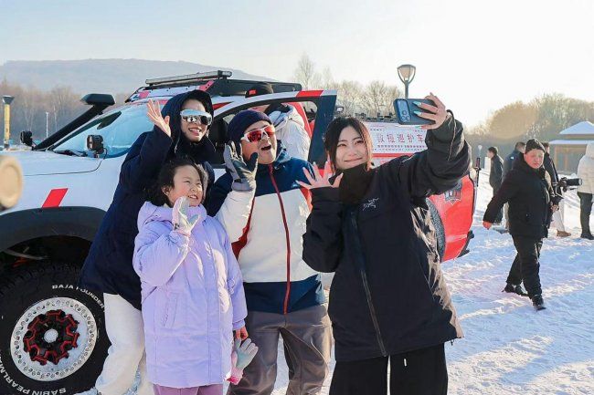 驭雪破冰 共享皮卡文化盛宴 长城炮哈尔滨打造全场景冰雪体验
