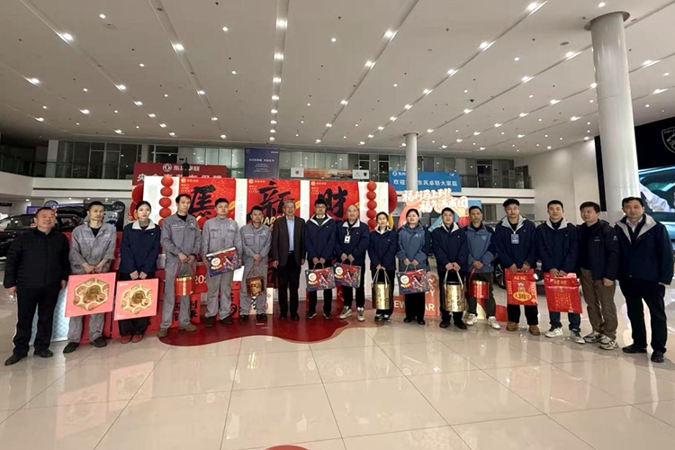 神龙汽车金马贺岁启新程 聚力冲刺开门红 