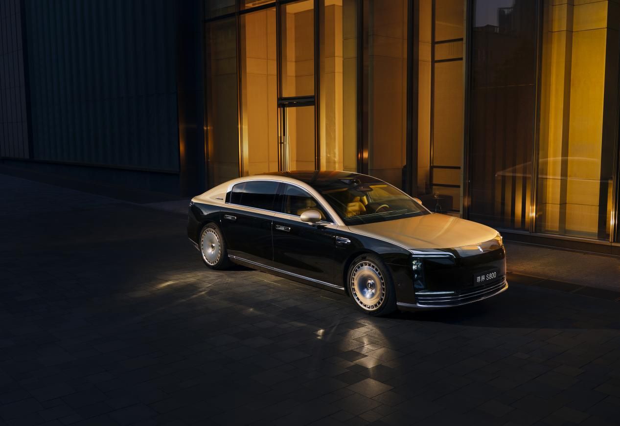 鸿蒙智行3月4日技术焕新,行业一致预期尊界仍是首发为哪般?