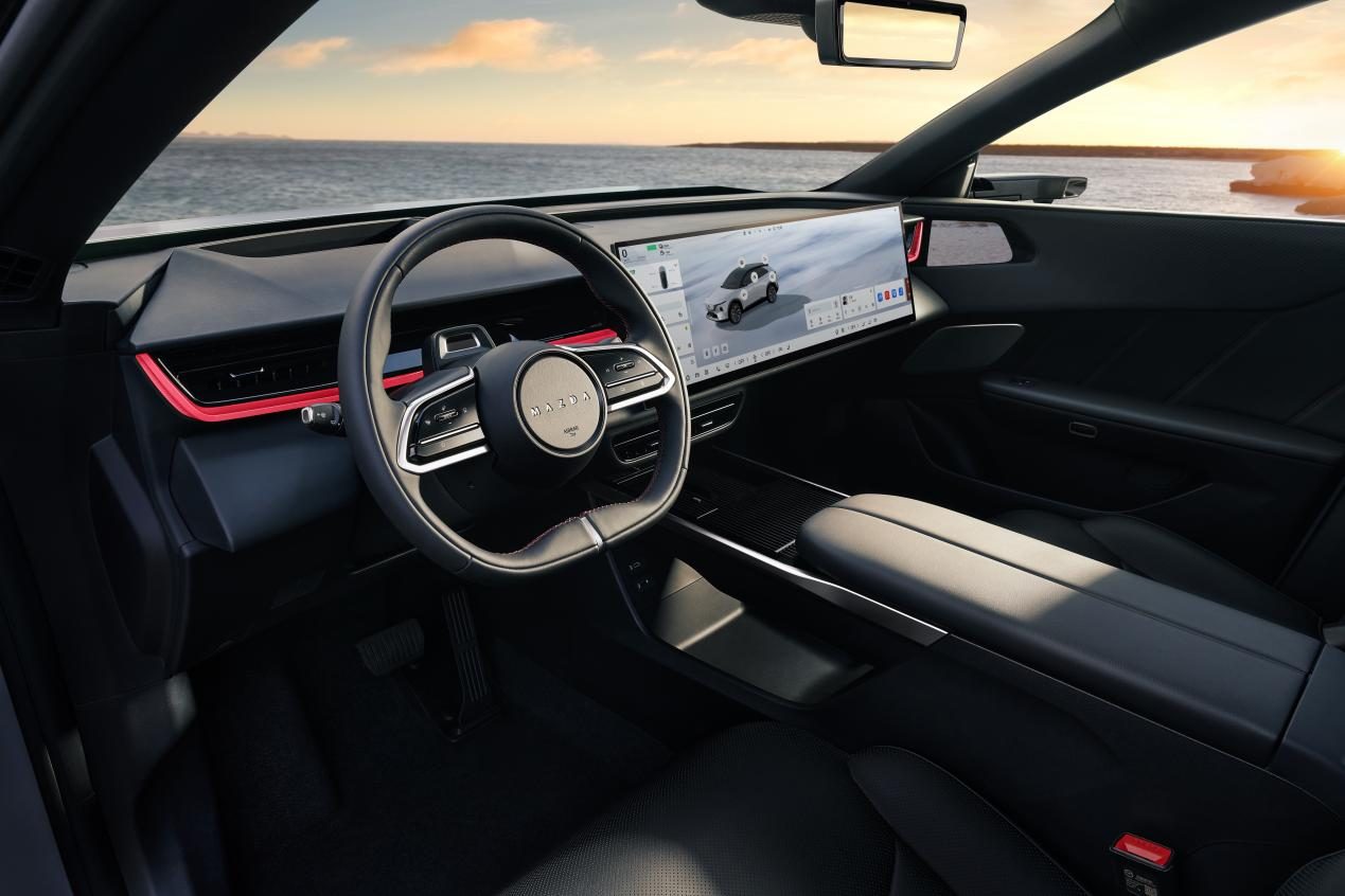 ‌EZ-60首次智能化升级重磅开启 裸眼3D HUD行业首发“3D立牌指引”