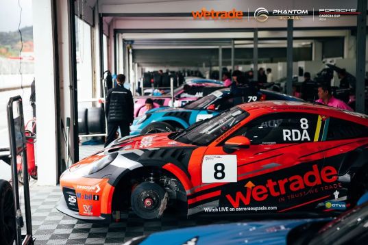 驭势而上,竞速新章:WeTrade 领航 PCCA 2026 珠海官方试车日