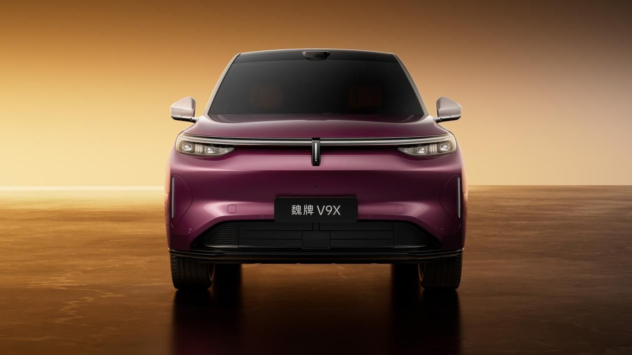 魏牌V9X造型美學全球首秀，以東方經(jīng)典美學立起中式豪華新旗