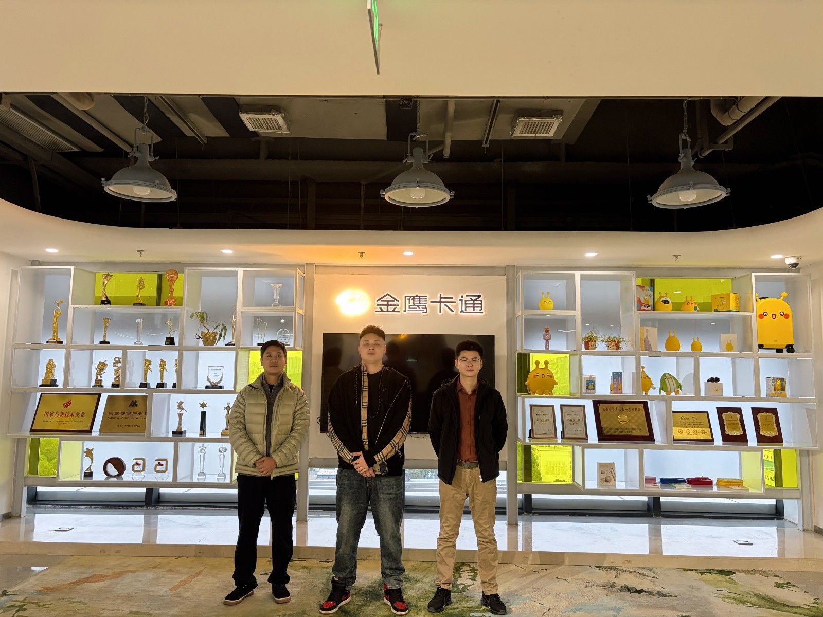 成都瞬帧传媒以 AI 赋能影像,携手金鹰卡通共筑内容新生态