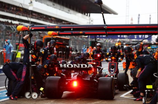 不只是引擎，是未来：Honda重返F1的技术野心