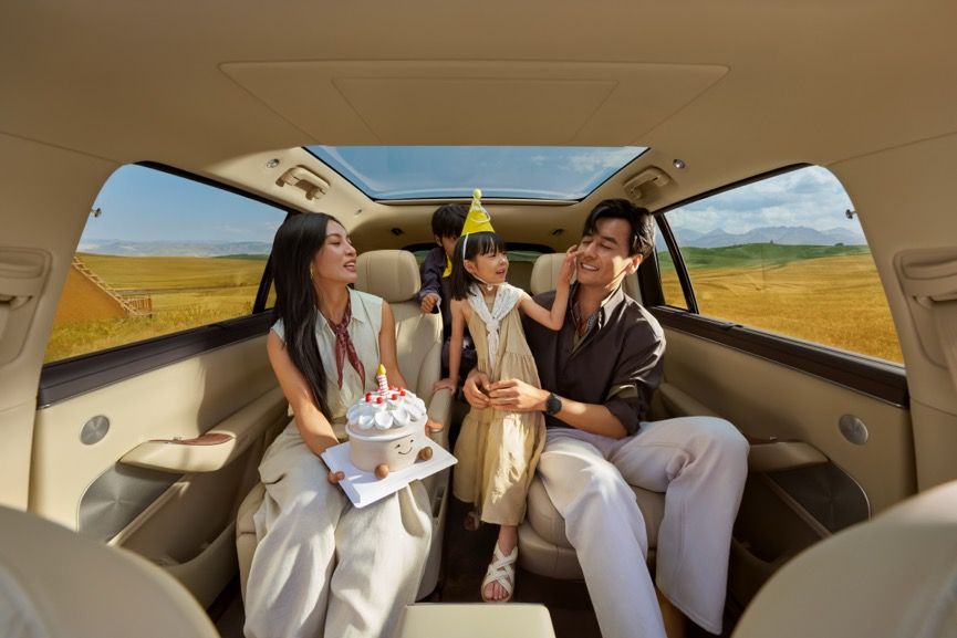 问界M7凭什么打动高知年轻家庭？答案藏在真实用车场景里