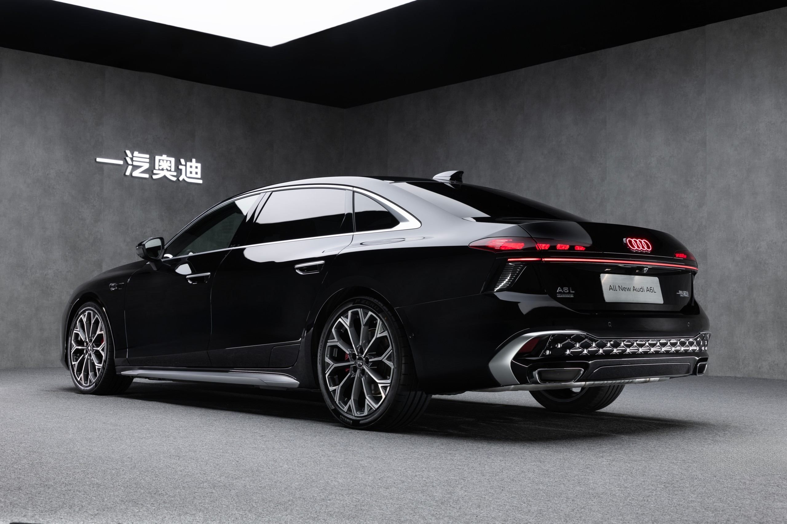 全新奥迪A6L将于3月25日上市,预售价32.3万元起