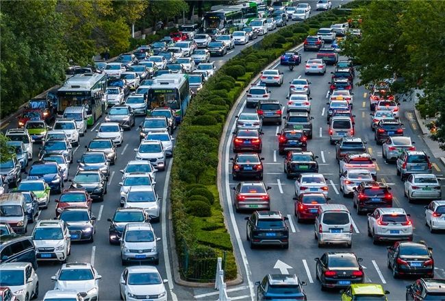 聚焦两会|平安租赁：扎根汽车生态 激活汽车消费潜力