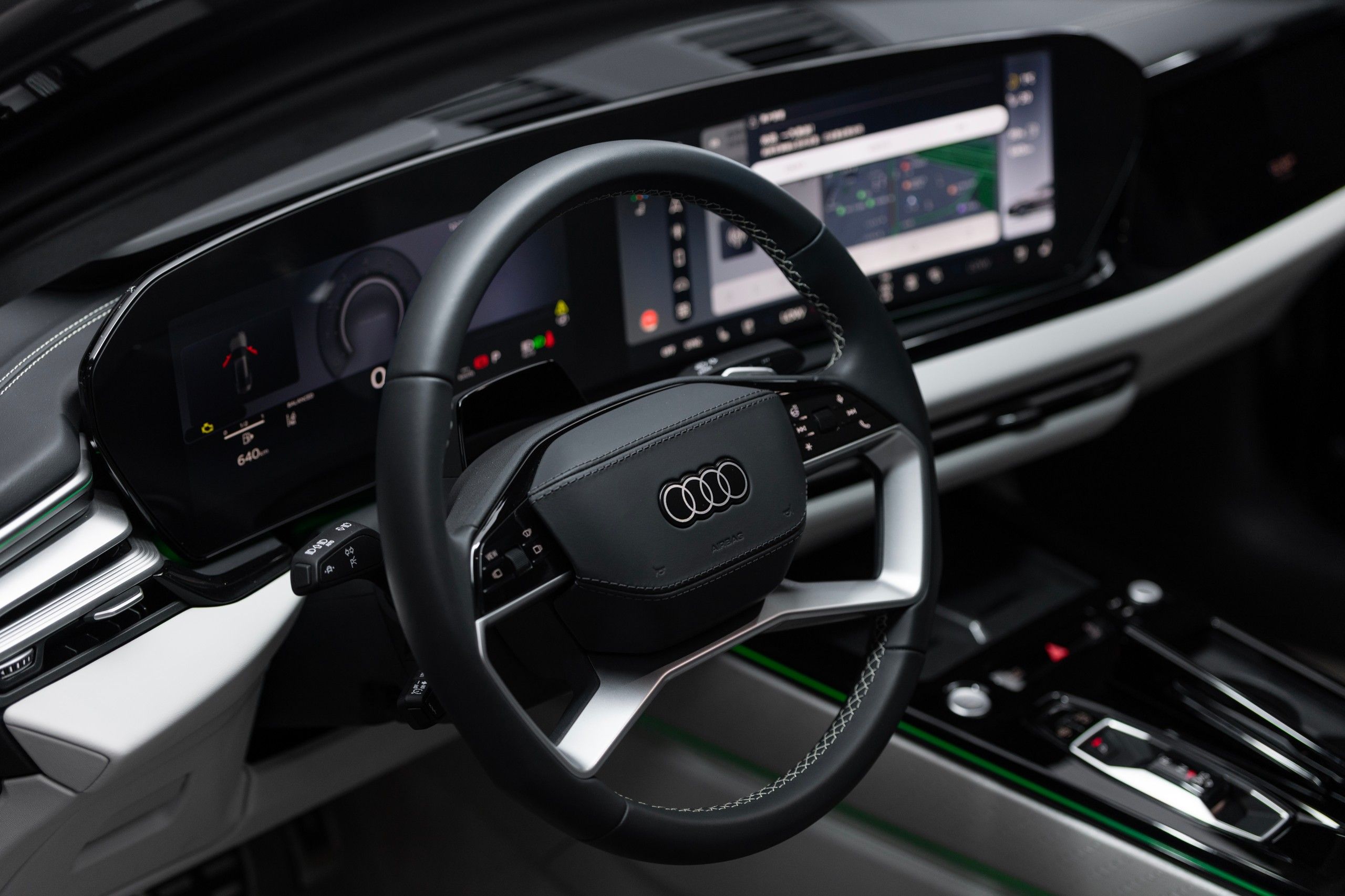 全新奥迪A6L上市售32.29万起，A6L e-tron同步开启预售