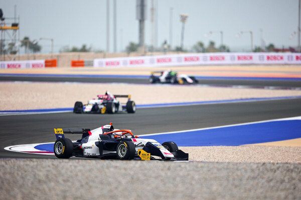 以赛为源,向新而行|佳通轮胎亮相2026苏州GT Show