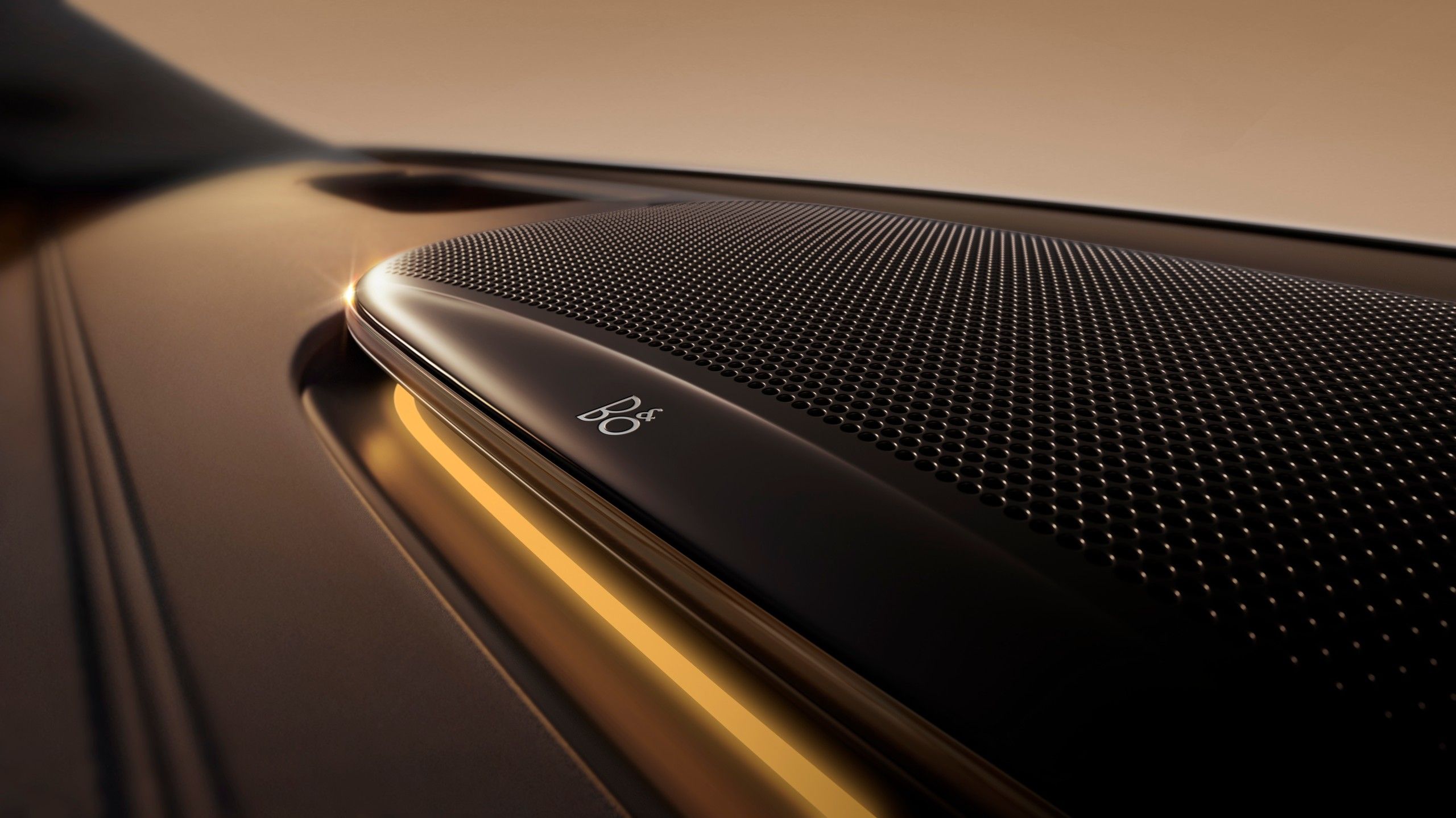 智己LS8正式开启预售，推4款车型/预售价25.98万起