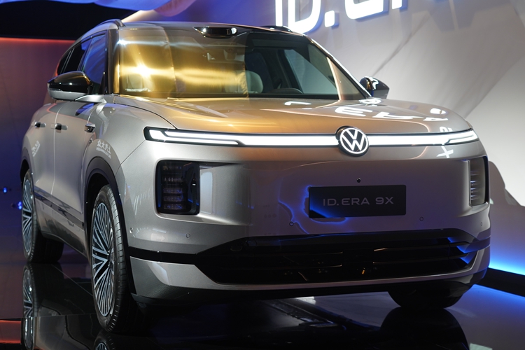 上汽大众ID. ERA 9X车型配置盘点：喜欢空气悬架就得上中高配