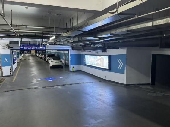 港澳广场地库|焕新升级提升停车体验           