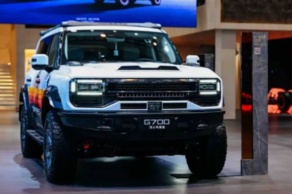 中國(guó)原廠(chǎng)改裝新高度，縱橫G700頂火鳴鏑版配置解析